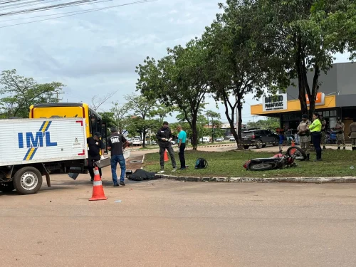 Jovem de 24 anos morre atropelado por ônibus do transporte público em Palmas