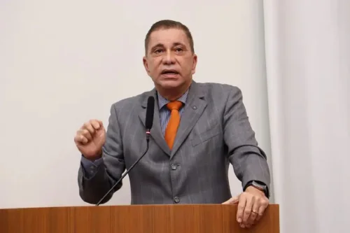 Vereador Carlos Amastha assume Secretaria de Indústria do Tocantins